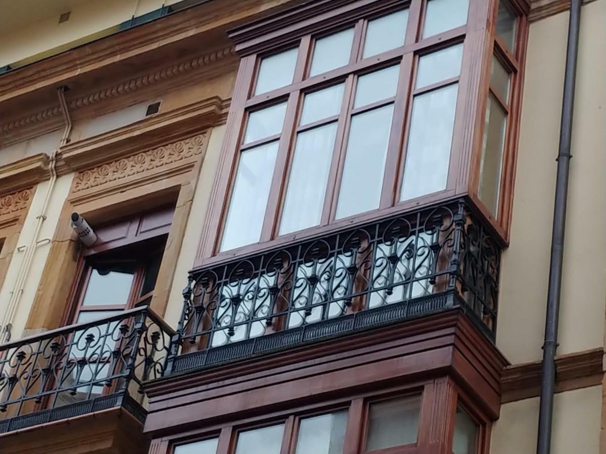 Hogar, A Modo De Hotel Хихон Экстерьер фото
